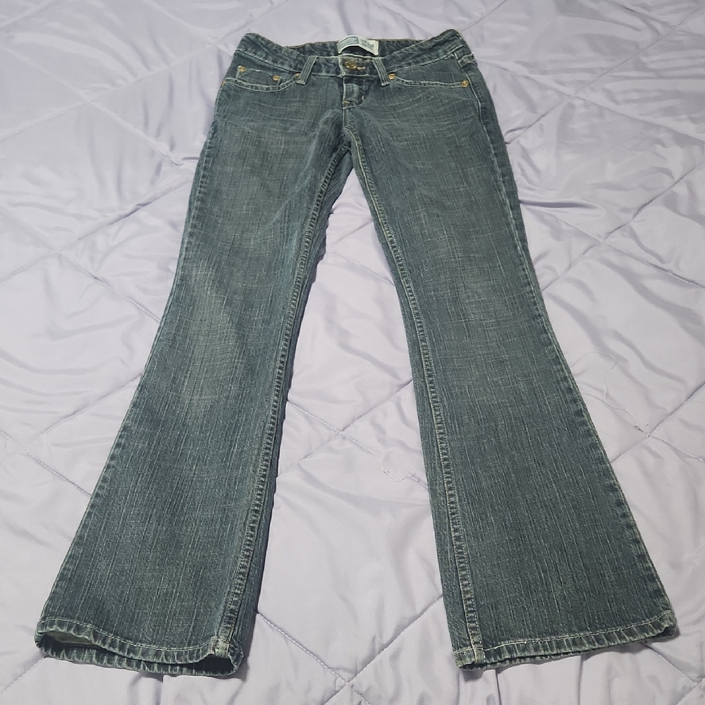 Signature by Levi Strauss Women's Flare Jeans in Blue